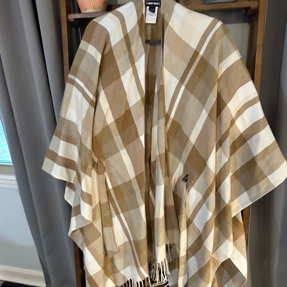 Lands' End Tan and Cream Poncho